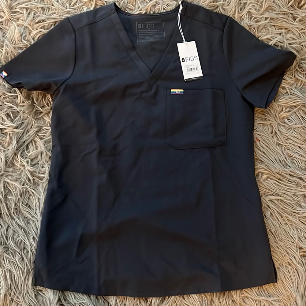 FIGS Women's Black V-Neck Scrub Top